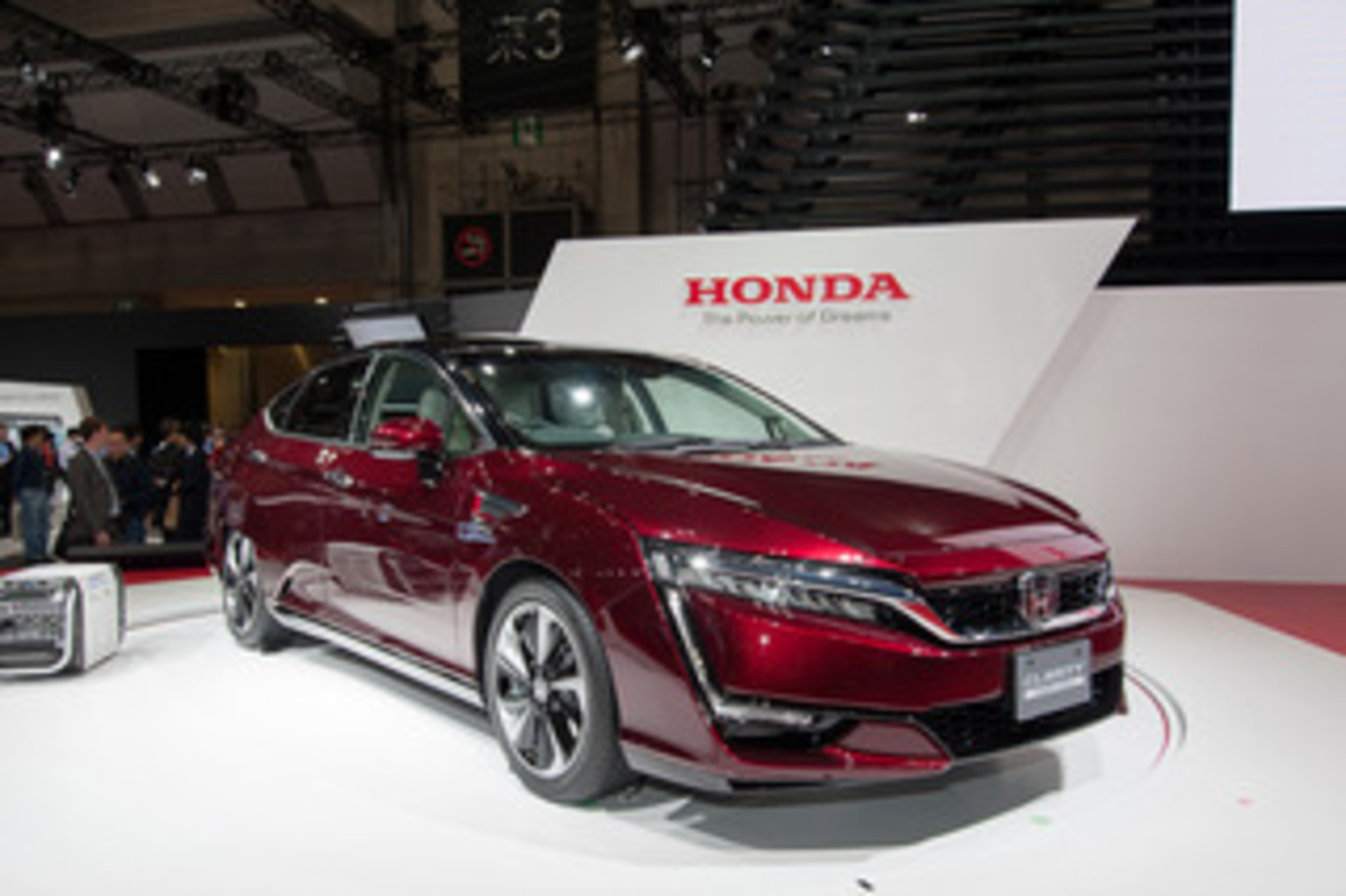 1509415749-1493764965-