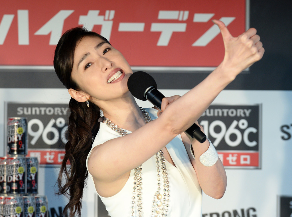 サントリースピリッツ ストロングゼロと宇都宮餃子が楽しめる