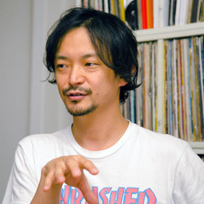 安川電機100周年式典を、ライゾマティクスが演出！