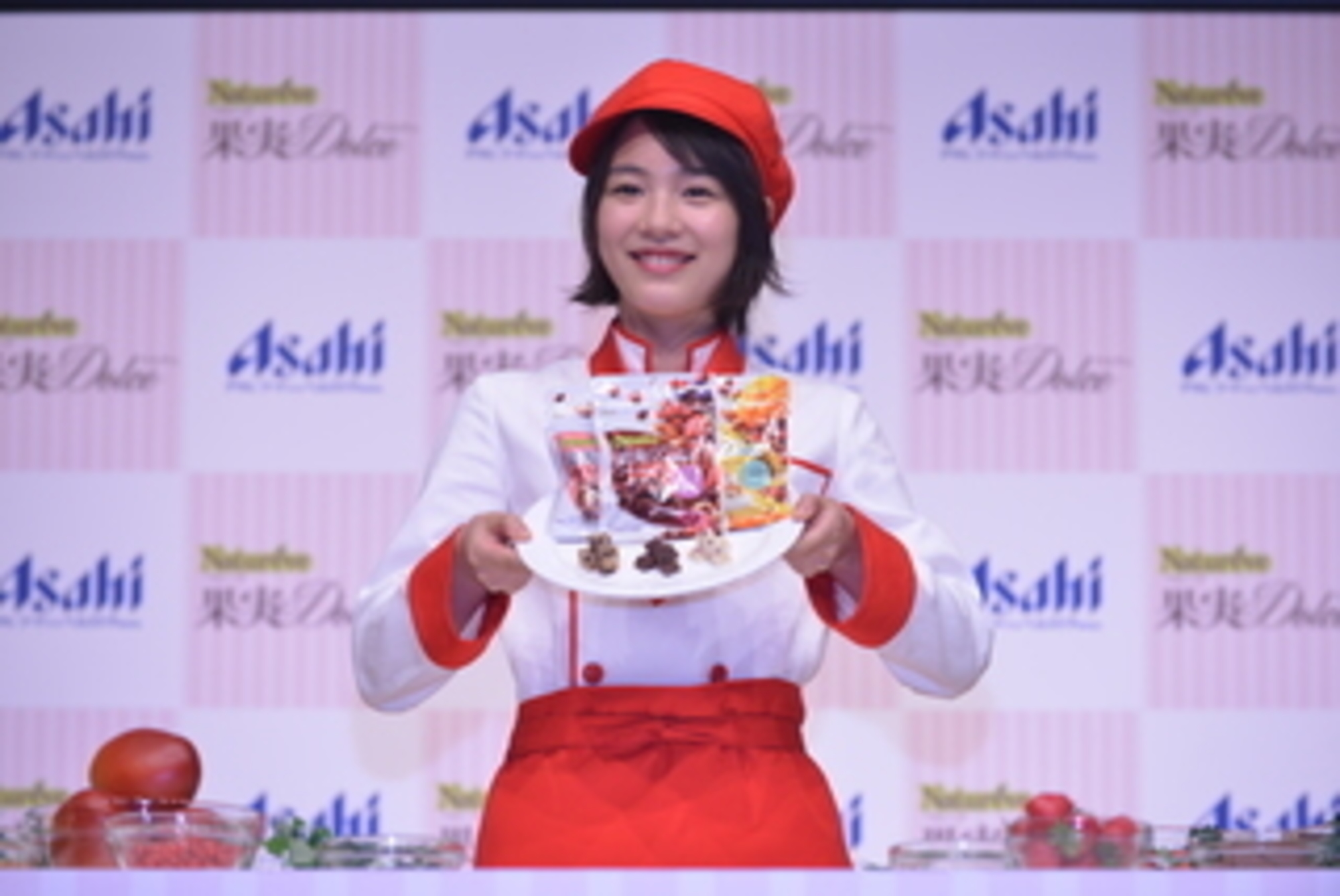 アサヒフードアンドヘルスケア「ナチュレーブ」新CMに能年玲奈さん登場