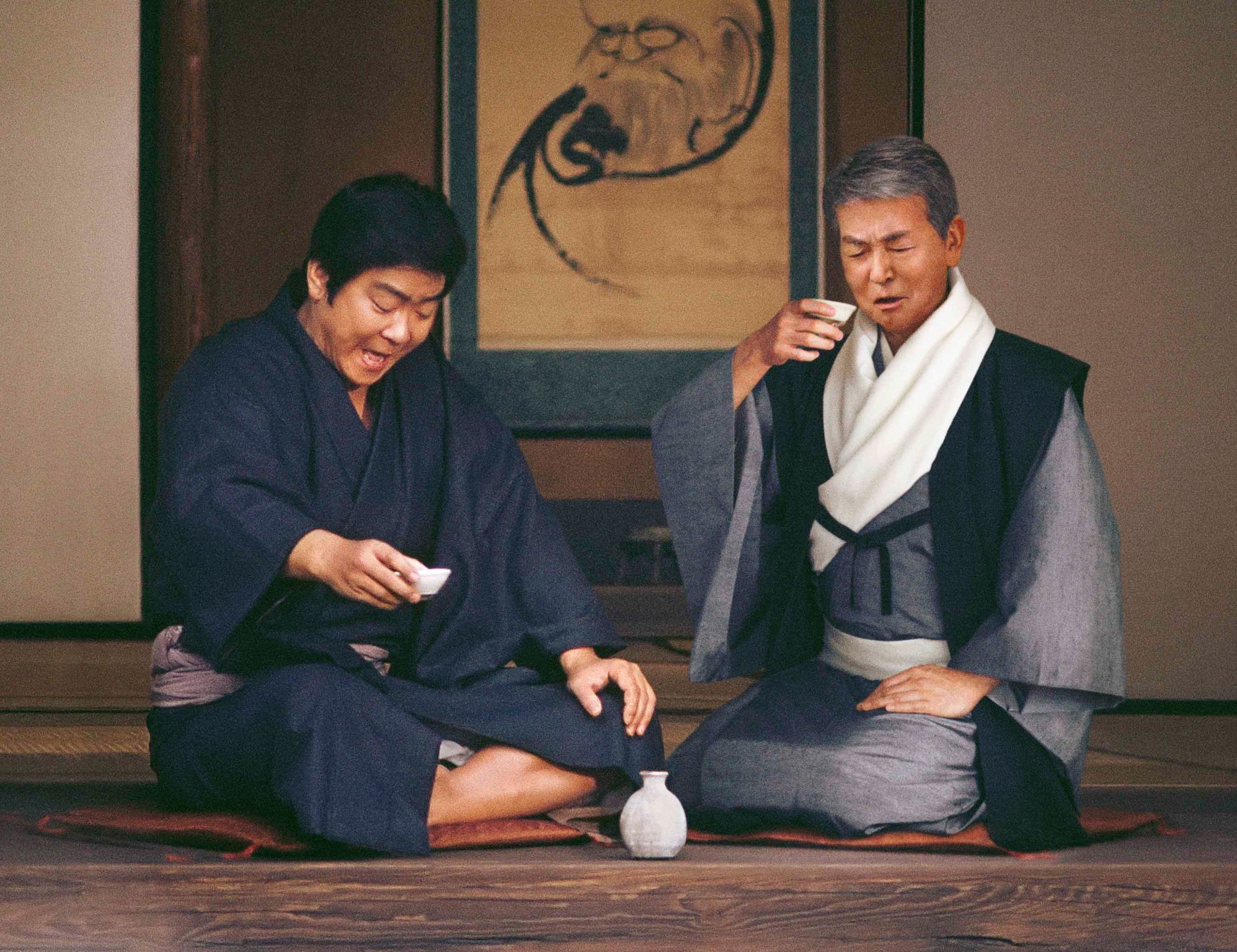 松竹梅」新テレビCM 裕次郎さんと渡さんが“共演”